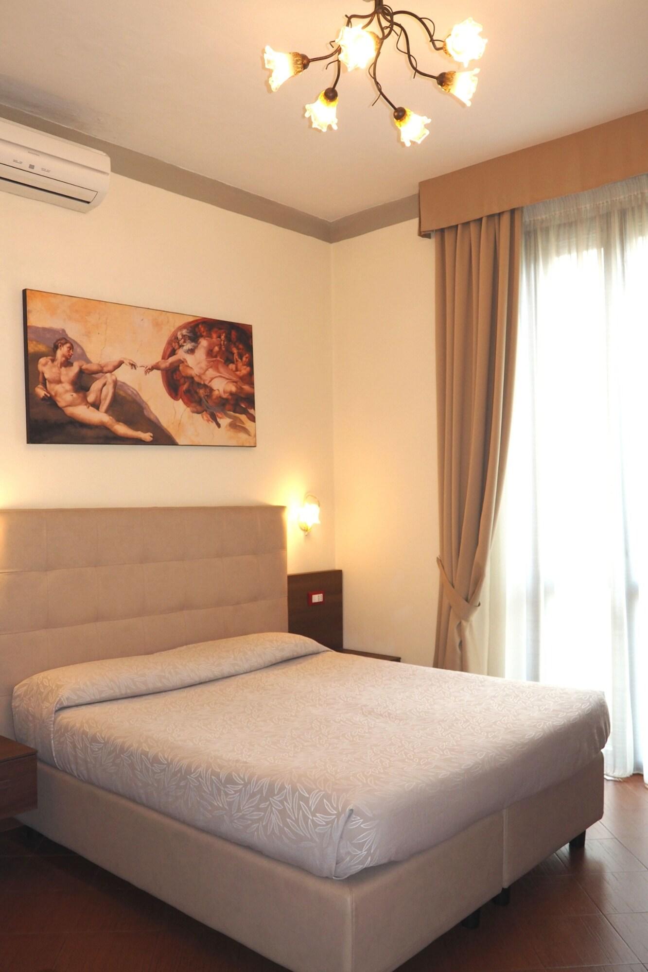 โฮเต็ล เอสเตอร์ Hotel ฟลอเรนซ์ ภายนอก รูปภาพ