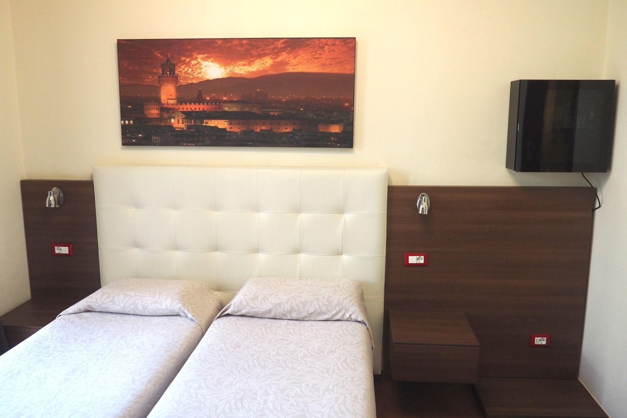 โฮเต็ล เอสเตอร์ Hotel ฟลอเรนซ์ ภายนอก รูปภาพ