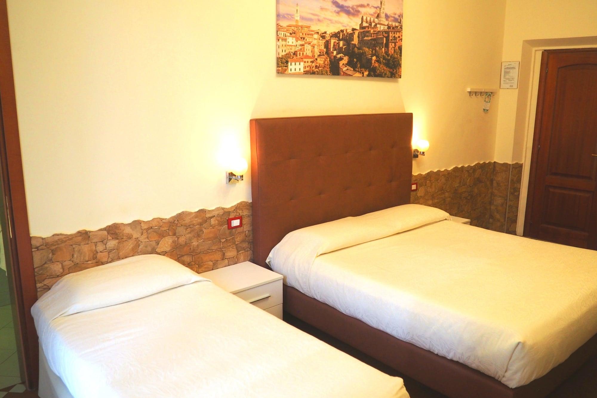 โฮเต็ล เอสเตอร์ Hotel ฟลอเรนซ์ ภายนอก รูปภาพ